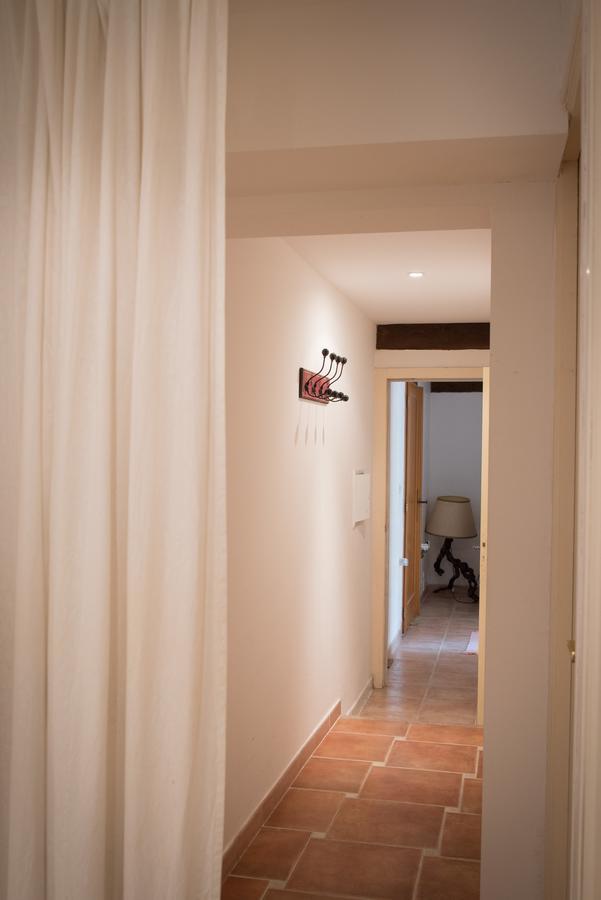 Domaine De La Marseillaise Apartment La Crau Bagian luar foto