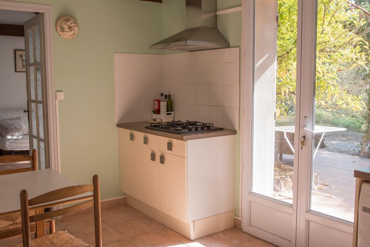 Domaine De La Marseillaise Apartment La Crau Bagian luar foto